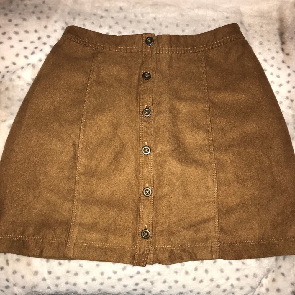 Hollister suede skirt- Never worn.